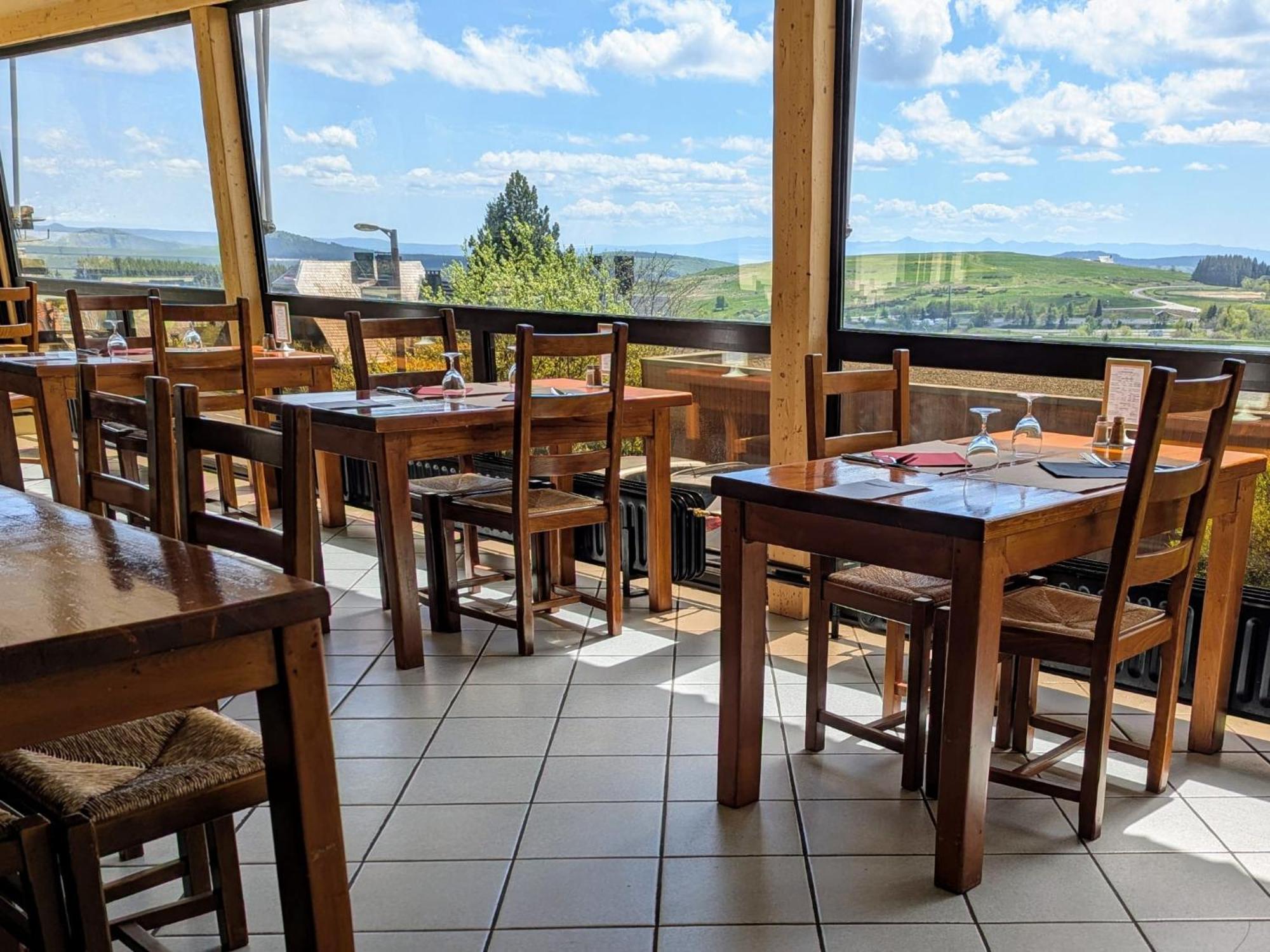 Gergovia Hotel 2*